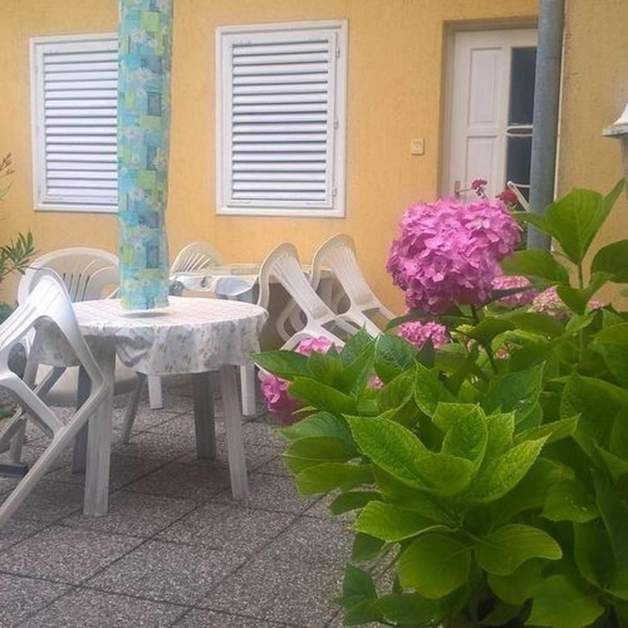 Ferienwohnung Gizella Haz Keszthely Exterior foto